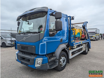 Būvgružu konteineru vedējs VOLVO FL 240