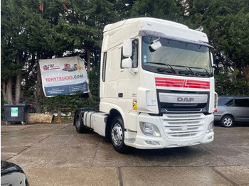 Vilcējs DAF XF 106 460