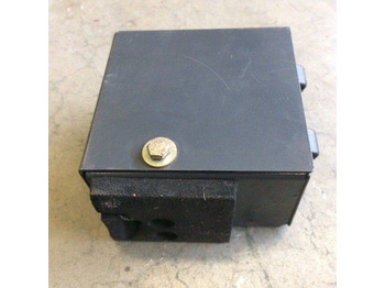 Dzinējs un rezerves daļas - Iekraušanas tehnika Operating unit for Linde H50-80, Series 353-02: foto 3 Dzinējs un rezerves daļas - Iekraušanas tehnika Operating unit for Linde H50-80, Series 353-02: foto 3