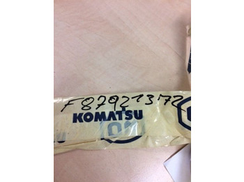 Logs un rezerves daļas KOMATSU