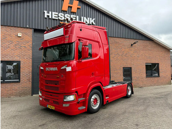 Vilcējs SCANIA S 500