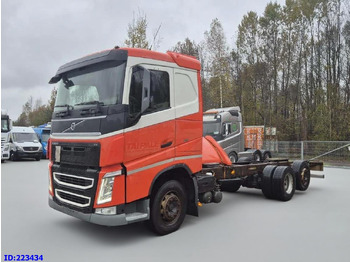 Šasija kravas automašīna VOLVO FH13 500