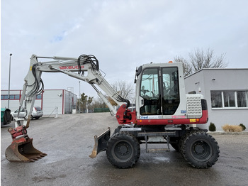 Riteņu ekskavators TAKEUCHI TB175