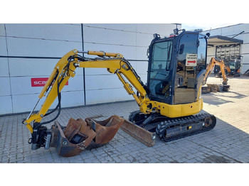Mini-ekskavators KOMATSU