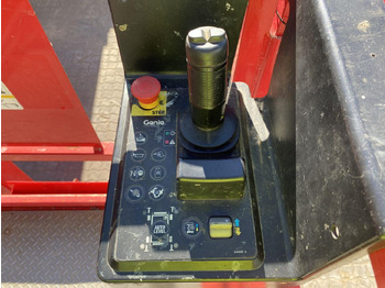 Šķērveida pacēlājs Manitou 120SC: foto 3 Šķērveida pacēlājs Manitou 120SC: foto 3