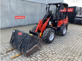 Mini iekrāvējs MANITOU MLA 4-50 H