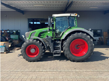 Traktors FENDT 828 Vario