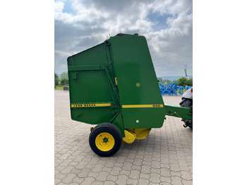 Rituļu prese John Deere 550: foto 3