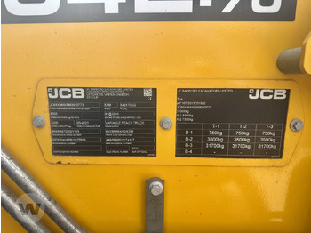 Teleskopiskais iekrāvējs JCB