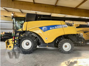 Labības kombains NEW HOLLAND CR9090