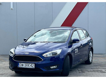 Vieglā automašīna FORD