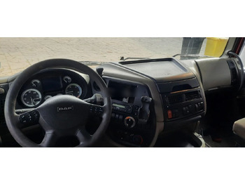 Virsbūve un ārpuse DAF XF 105