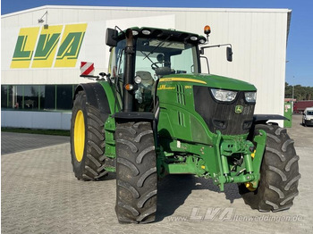 Traktors JOHN DEERE 6190R