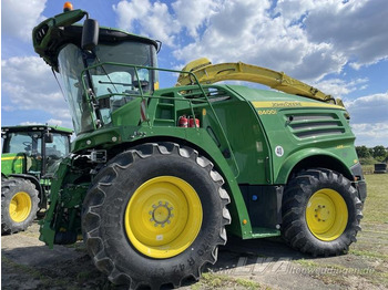 Lopbarības kombains John Deere 8400: foto 4