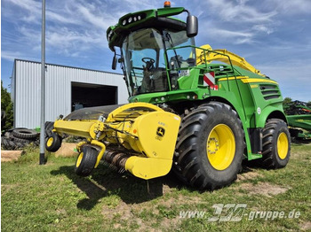 Lopbarības kombains JOHN DEERE 8600