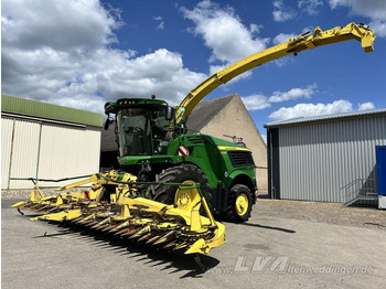 Lopbarības kombains JOHN DEERE