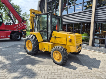 Dīzeļiekrāvējs JCB 926 roughterrain forklift: foto 3