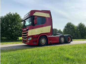 Vilcējs SCANIA R 500