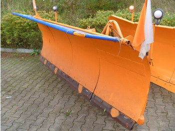 Sniega arkls UNIMOG