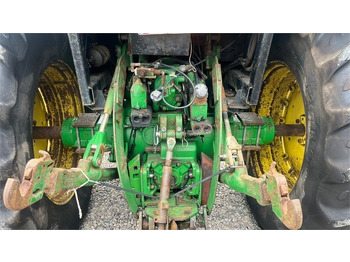 Traktors John Deere 4450 med 7,6L motor: foto 4