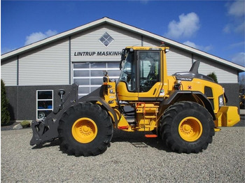 Riteņu iekrāvējs VOLVO L90H