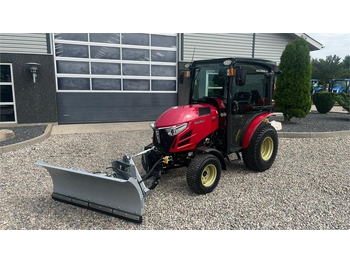 Traktors Yanmar YT 235H 4WD Snow Edition med sneplov og spreder: foto 2