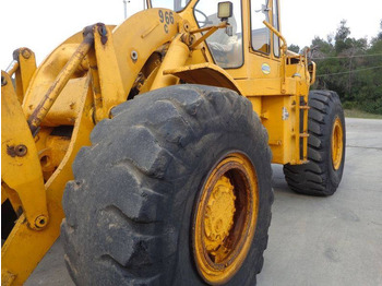 Riteņu iekrāvējs Caterpillar CAT 966C Wheeloader: foto 4