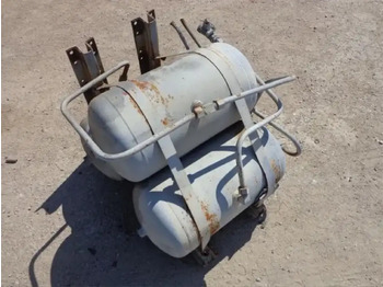 Volvo Airtanks From Volvo F88-F89  līzingu Volvo Airtanks From Volvo F88-F89: foto 1