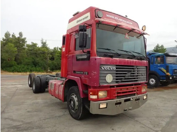 Šasija kravas automašīna VOLVO F12