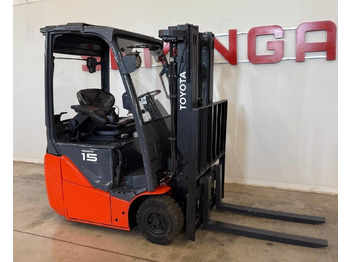 Elektroiekrāvējs TOYOTA