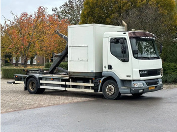 Pacēlājs ar āķi DAF LF 45 180
