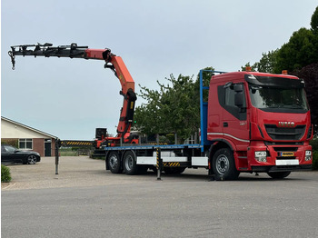 Kravas auto ar manipulatoru IVECO Stralis 420