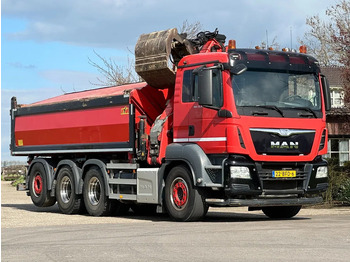 Kravas automašīna pašizgāzējs, Kravas auto ar manipulatoru MAN TGS 35.400 8X4 TRIPLE!! EURO6!! Z-KRAAN/KIPPER!!TOP!!: foto 2