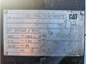 Iekrāvēja kauss CATERPILLAR