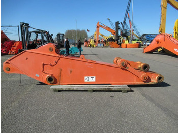 Strēle HITACHI