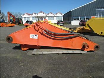 Strēle HITACHI