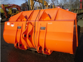 Iekrāvēja kauss NEW HOLLAND