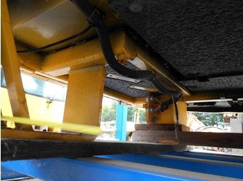 Kabīne - Celtniecības tehnika New Holland LW -: foto 3