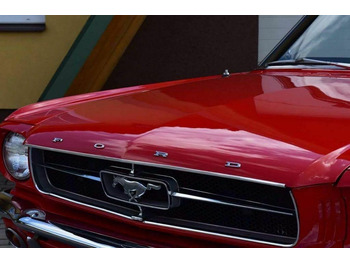 Vieglā automašīna FORD