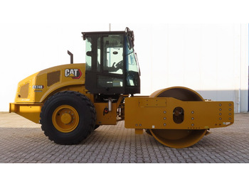 Vibrorullis CATERPILLAR CS74B