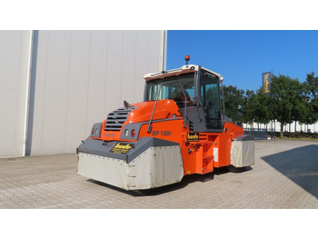 Pneimatiskais veltnis Hamm HP180 i: foto 2