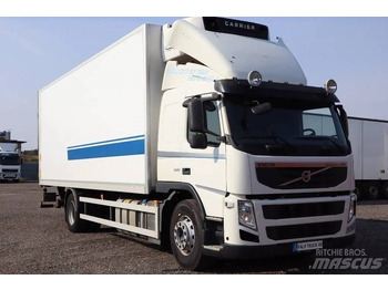 Kravas automašīna ar slēgto virsbūvi Volvo FM 4X2 Serie 7152: foto 2