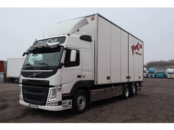 Kravas automašīna ar slēgto virsbūvi VOLVO FM