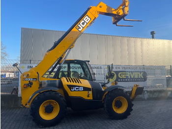 Teleskopiskais iekrāvējs JCB