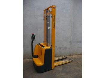 Krautņotājs Jungheinrich EJC 110 360 ZT: foto 3 Krautņotājs Jungheinrich EJC 110 360 ZT: foto 3