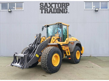 Riteņu iekrāvējs VOLVO L120H