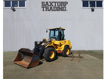 Riteņu iekrāvējs VOLVO L30G