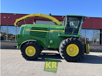 Lopbarības kombains JOHN DEERE 7450