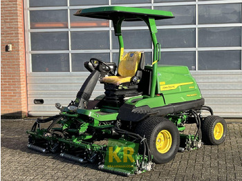 Zāles pļāvējs JOHN DEERE 8700