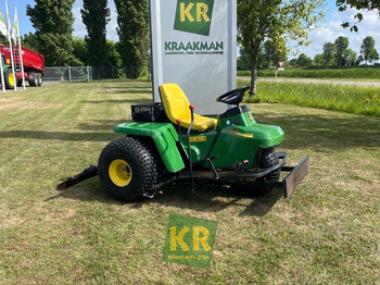 Dārza tehnika JOHN DEERE